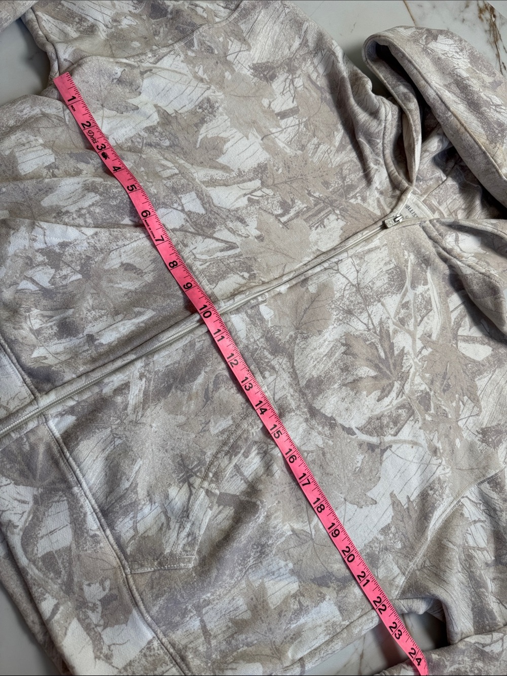 Hollister Boxy Camo Zip-Up Hoodie Sz M Trendy Loungewear cozy Comdy - Picture 6 of 12